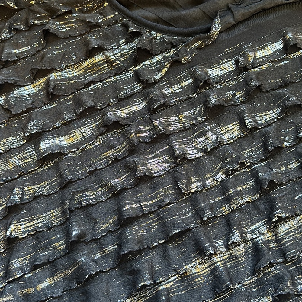 Elements Ruffled Top - Picture 5 of 5